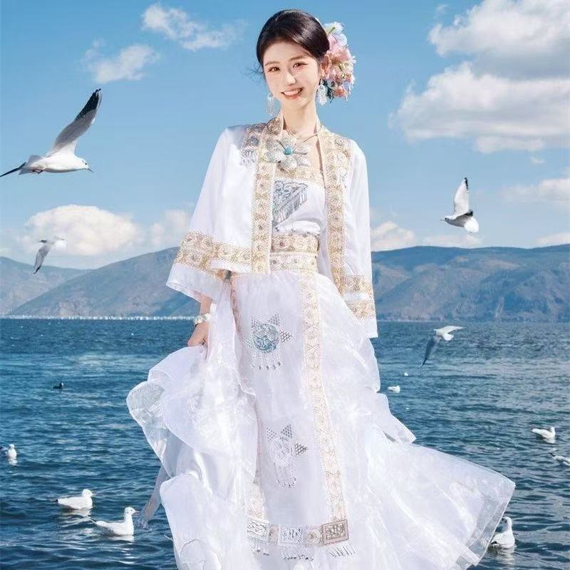 Весенний костюм Хмонг 2026: Тр – обзор и цена Wedding Qw
